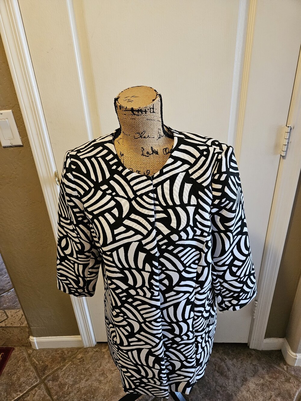 NEW ☆ Kasper Jacket, Size 14, Brand NEW!